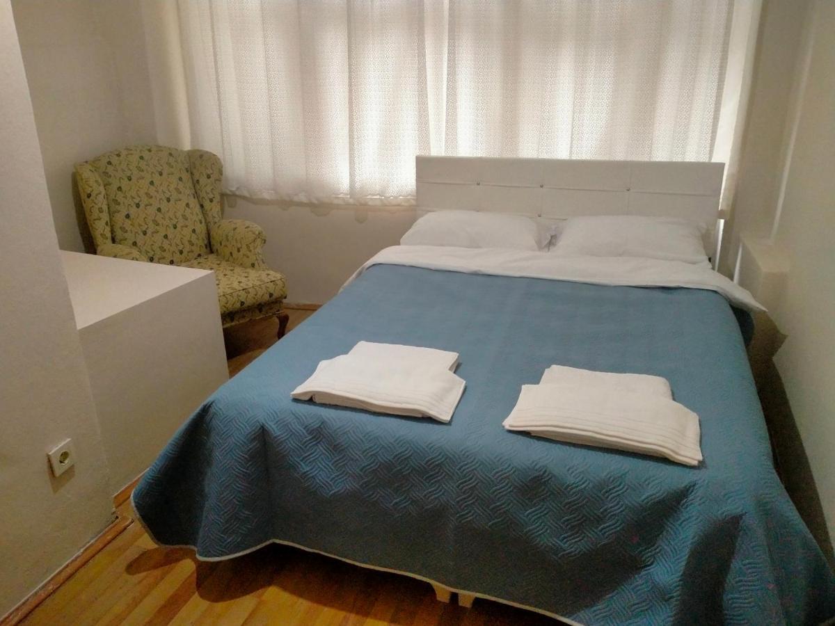 2 Bedrooms Central Area Located Appartment 1Floor Estambul Exterior foto
